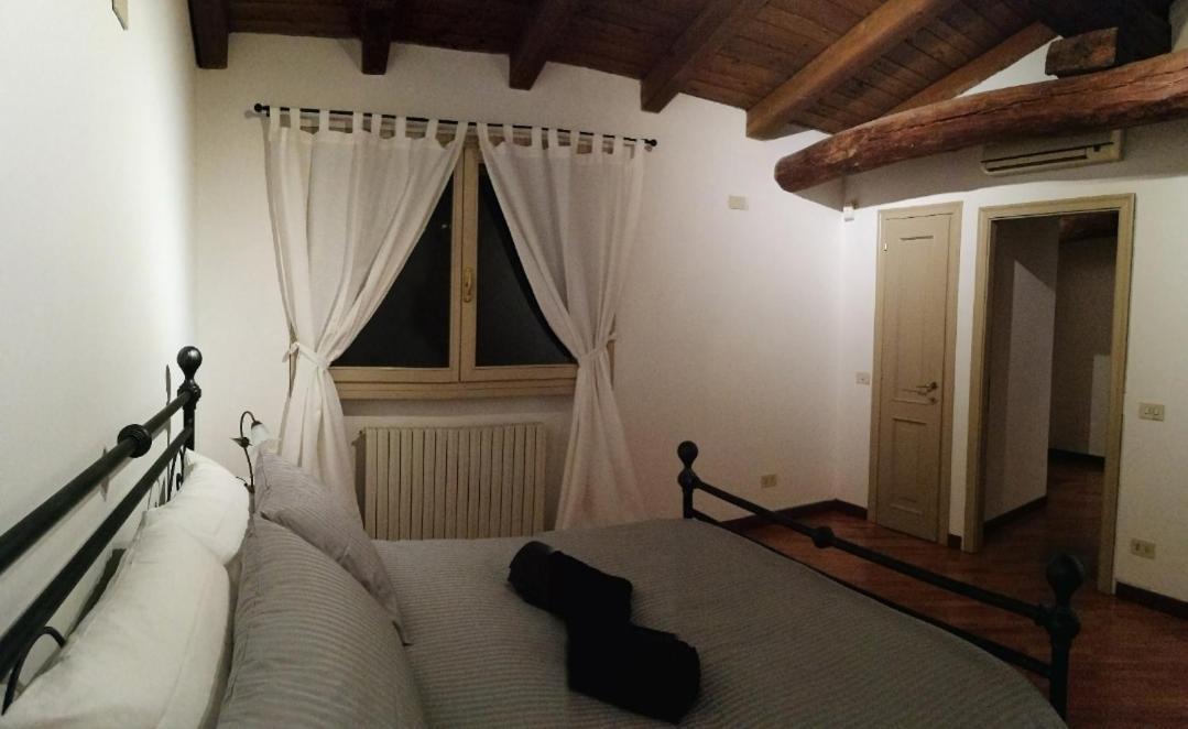 De' Pepoli Apartments بولونيا الغرفة الصورة